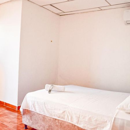 Cartagena Hostal Hotel Ngoại thất bức ảnh