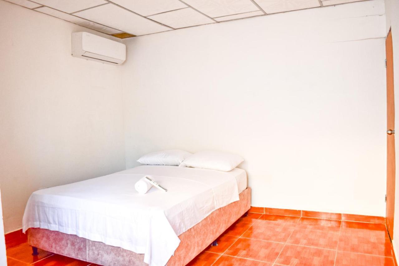 Cartagena Hostal Hotel Ngoại thất bức ảnh